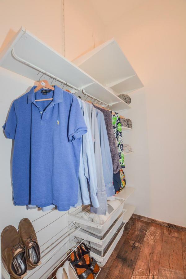 Timeless Apartment With Free Private Parking Boedapest Buitenkant foto